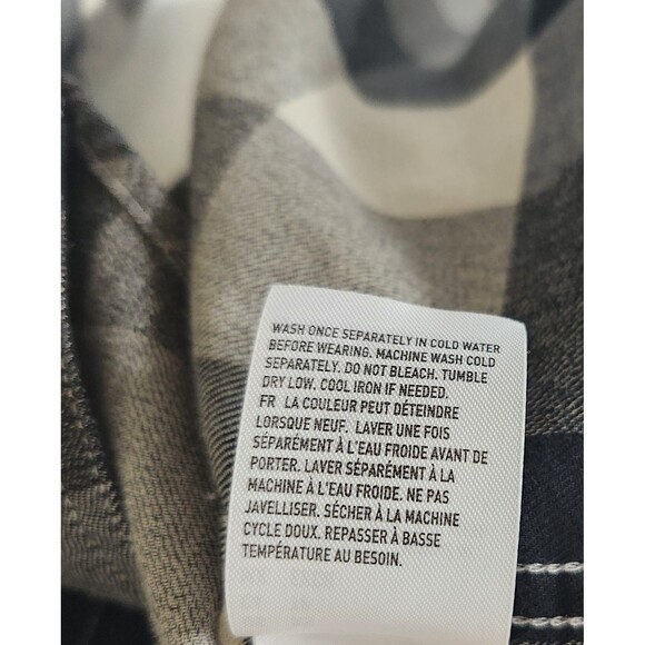 NWT American Eagle Men’s XS Gray Gingham Super Soft Flannel Button Up Shirt - Picture 5 of 8